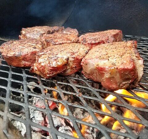 Smoker Grill: A Comprehensive Guide to Choosing and Using One
